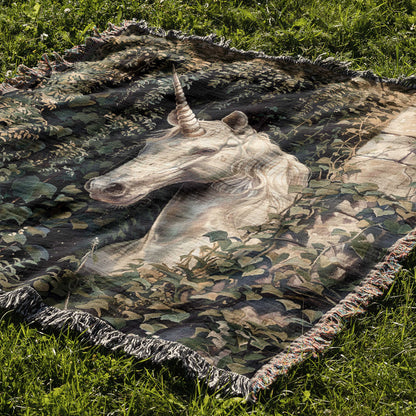 Unicorn Woven Blanket – Vintage Fantasy Tapestry Throw, Whimsical Forest Home Decor, Magical Gift